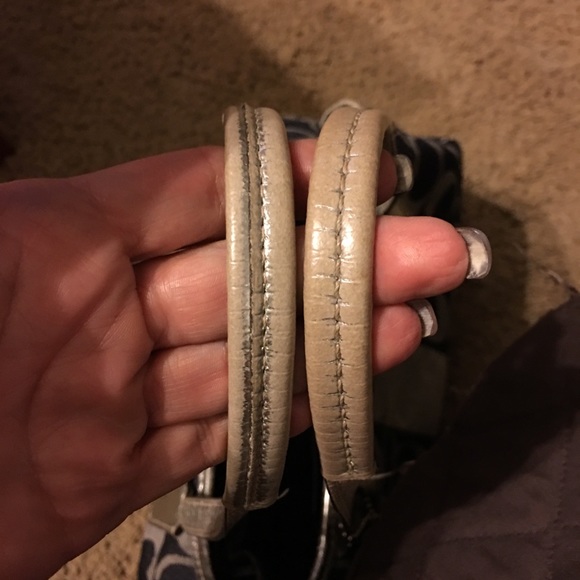 Coach Kisslock Framed Satchel - Picture 5 of 8