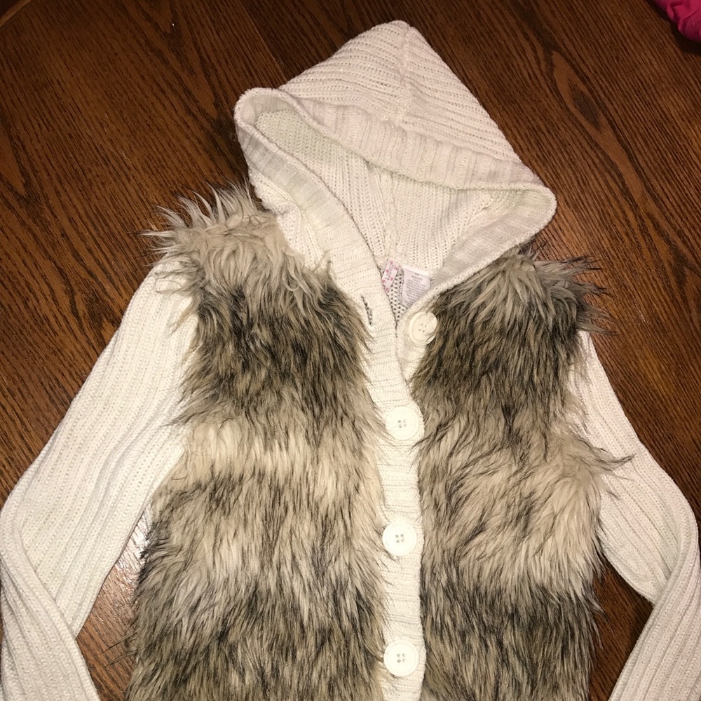 CREAM COLORED BUTTON DOWN FUR SWEATER W/ FUR HOOD.