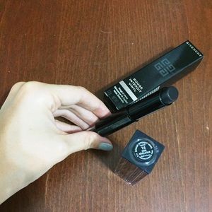 GIVENCHY Rouge Interdit Vinyl Lipstick