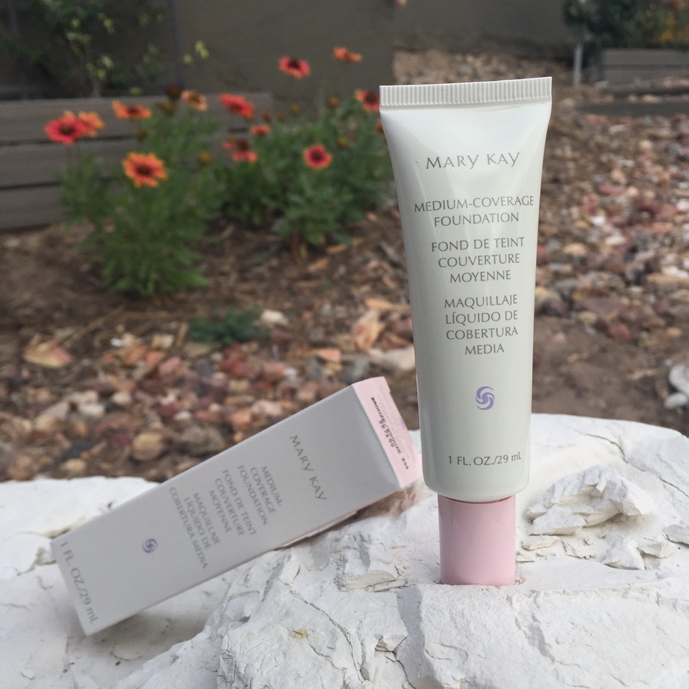 Mary Kay Medium Coverage Foundation Beige 400