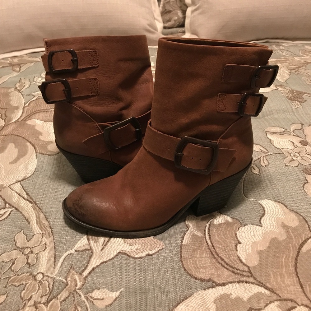 Lucky Brand boots