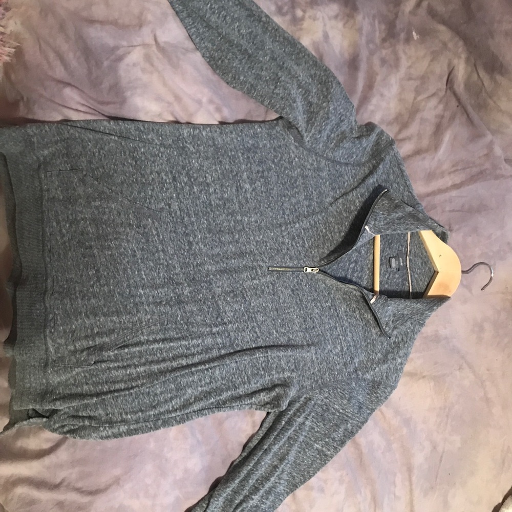 Women's pullover