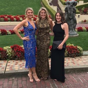 dress the population marie lace midi dress