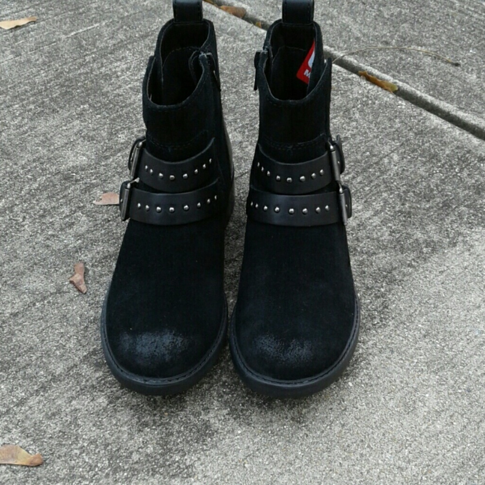 Brand new Clark black suede boots