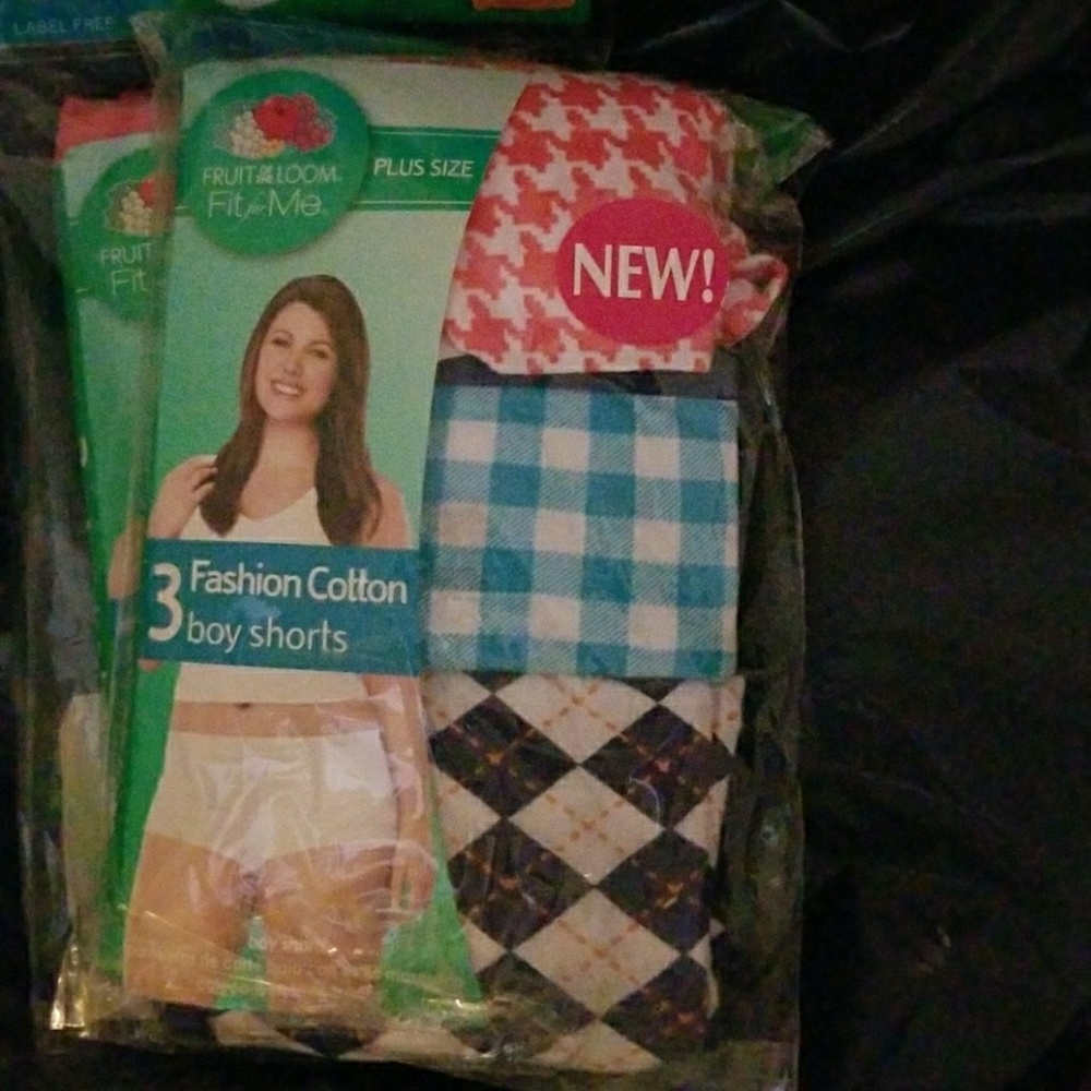 Hanes boy shorts