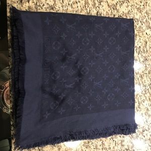 Real Authentic Louis Vuitton Scarf!