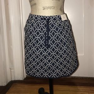 NWT!! Gap brand navy blue/white skirt w/ pockets