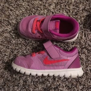 Girls Nike Toddler Shoes