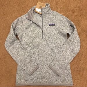 Brand new never worn women's Patagonia sweater XS