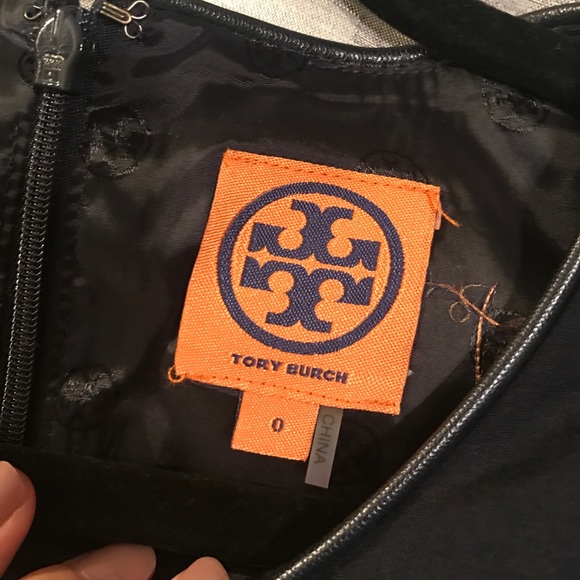 🎉 Tory Burch Navy Blue Sleeveless Sheath Dress - Picture 4 of 8