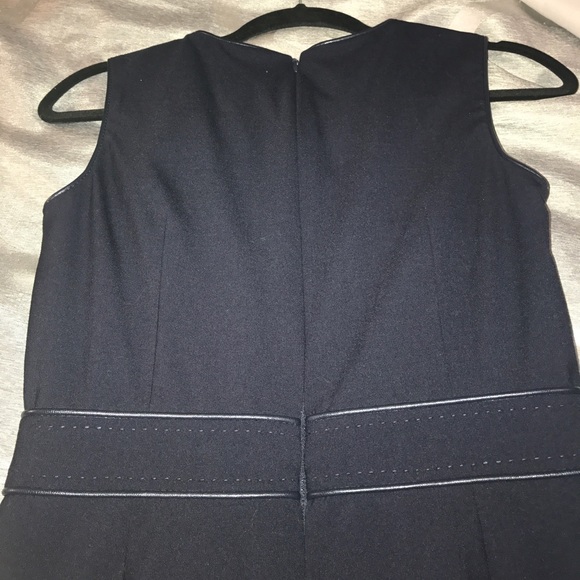 🎉 Tory Burch Navy Blue Sleeveless Sheath Dress - Picture 5 of 8