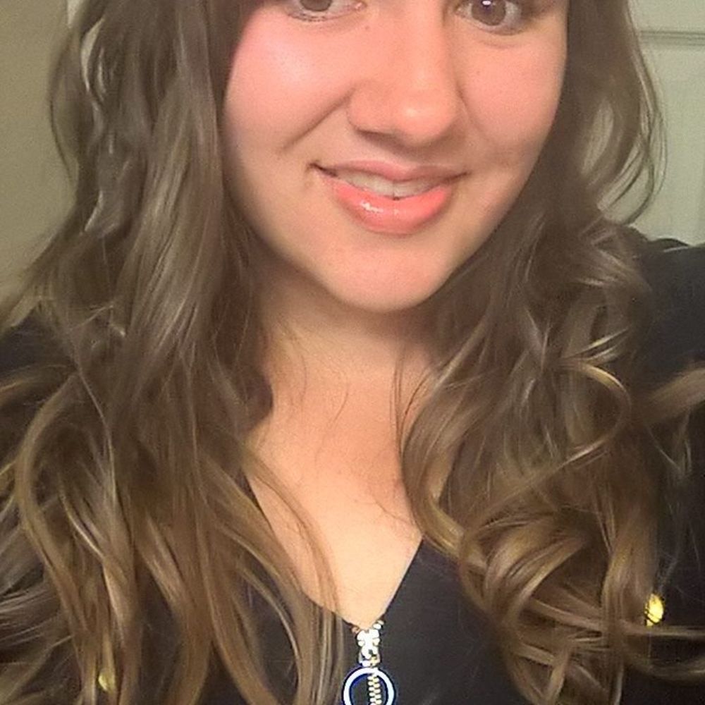 Meet your Posher, Hayley