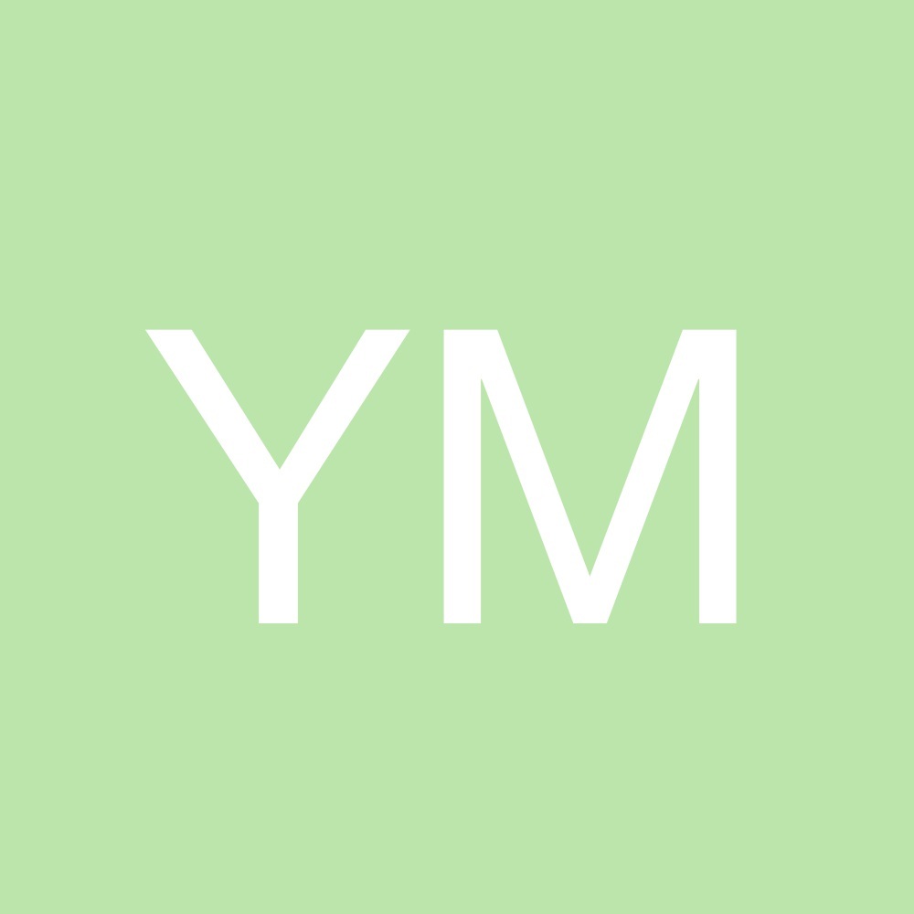 Meet your Posher, Yanitzia