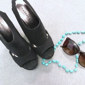 Madden Girl Black Wedges