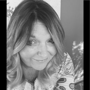 Meet your Posher, Annette