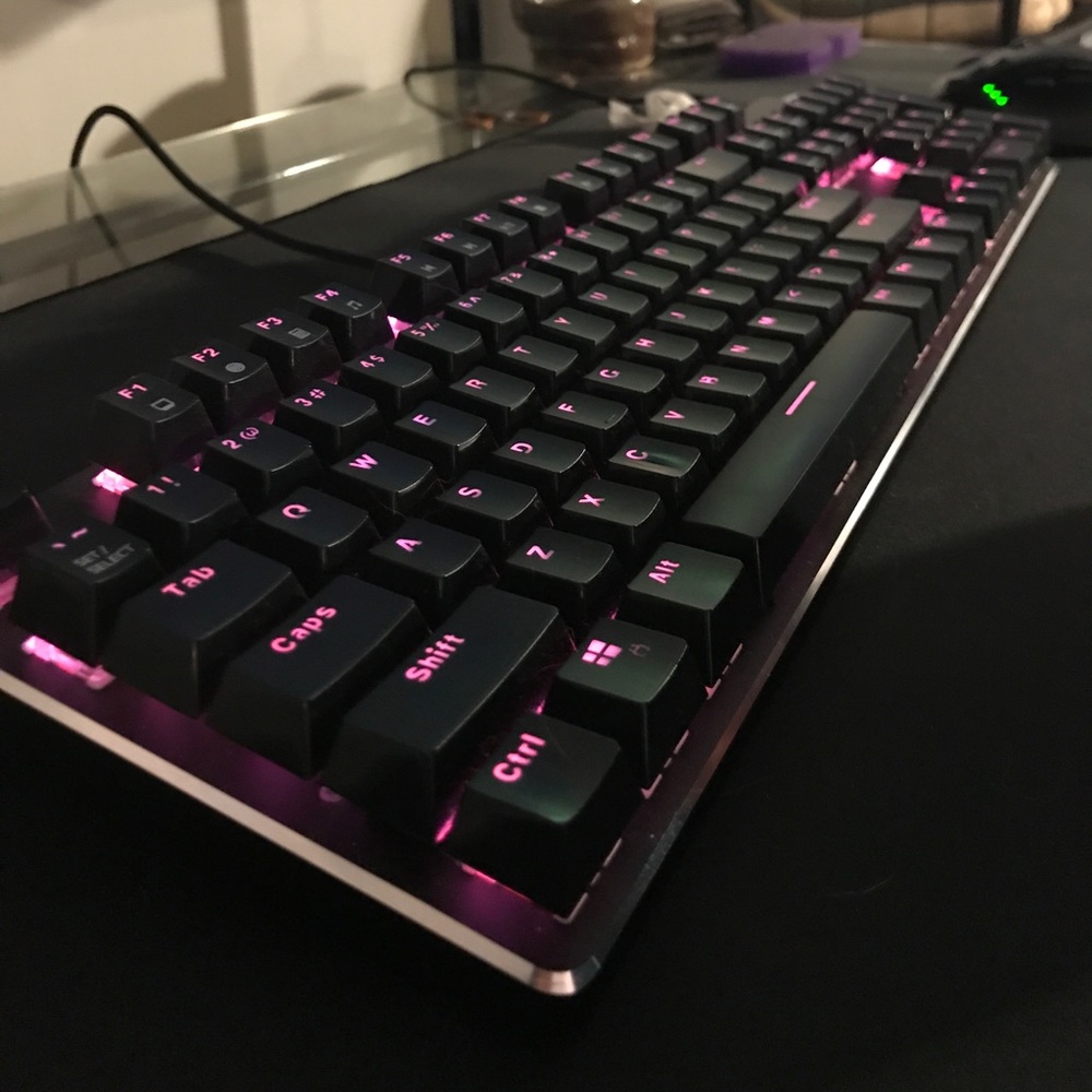 Meet your Posher, Tyler