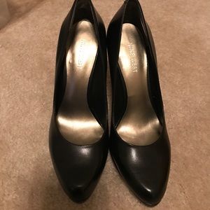 Nine West Rocha heels