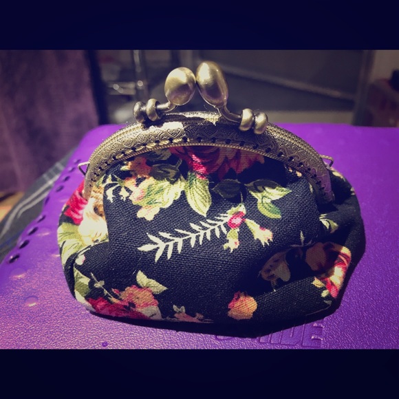 Large change purse 👛 - Picture 1 of 6