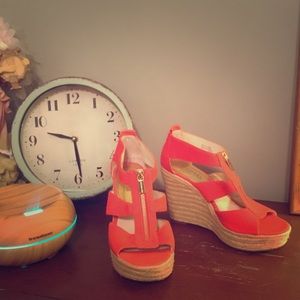 Michael Kors Wedge Sz. 7