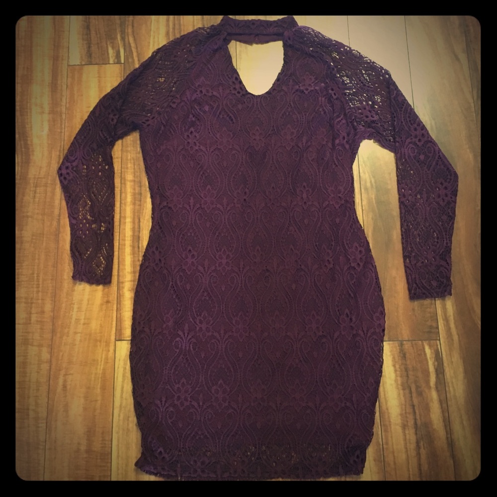 Fall burgundy choker neck dress forever 21. 1X