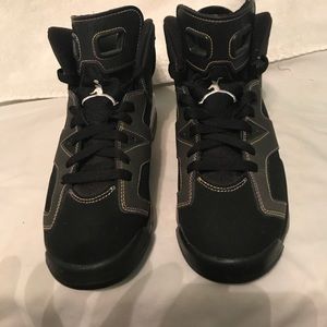 Air Jordan Vl retro-lakers