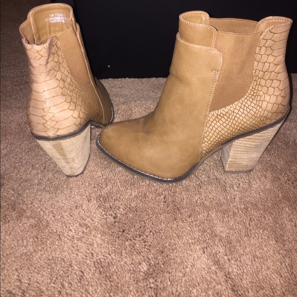 Snake Skin Booties - Picture 5 of 6