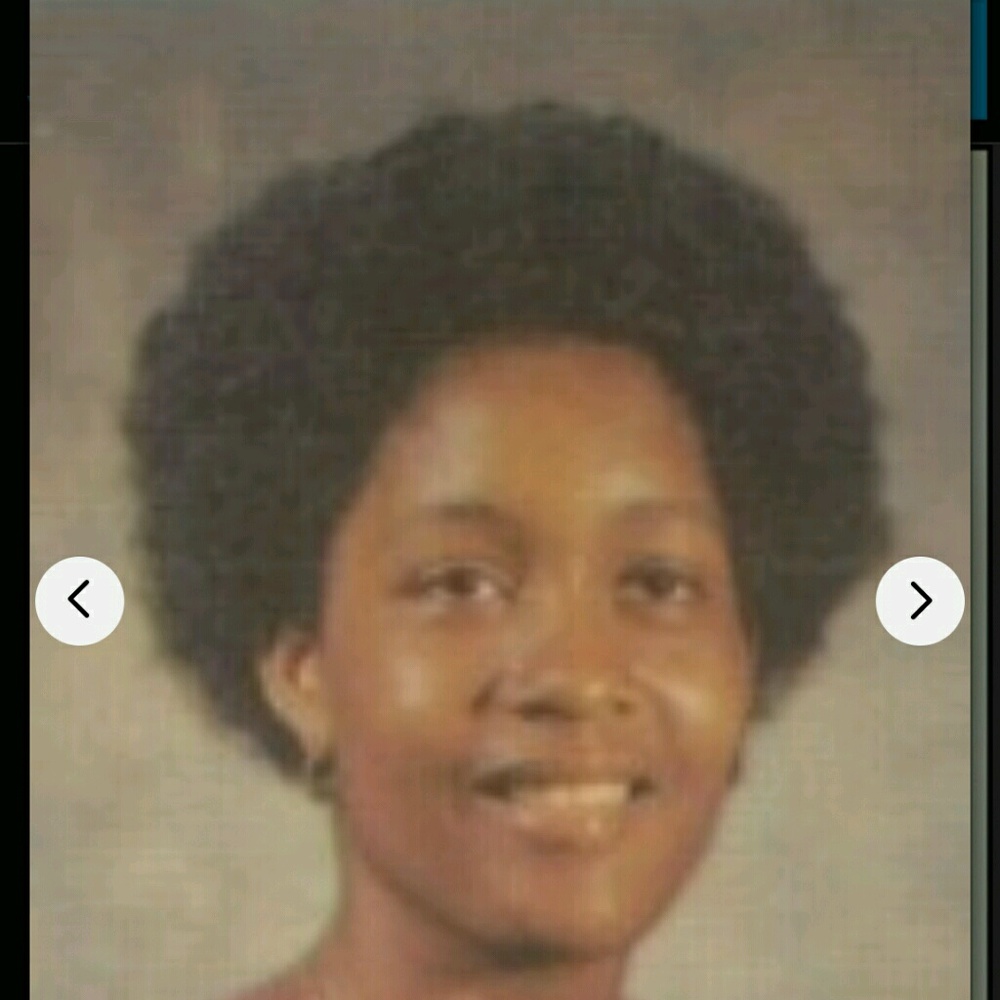 Meet your Posher, Gloria