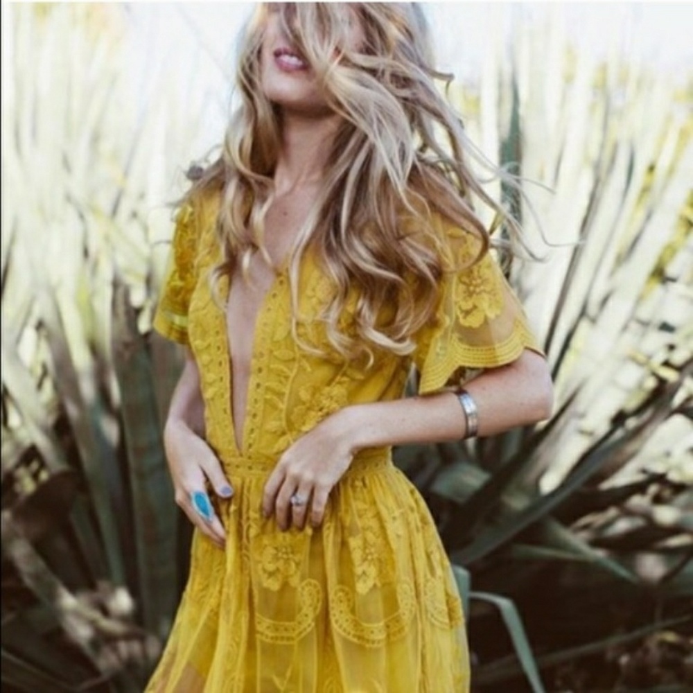 NWT Honey Punch Lace Maxi Romper