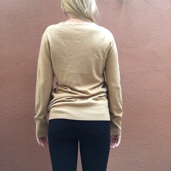Norman Marcus V-Neck Cashmere Sweater. Camel color - Picture 8 of 8