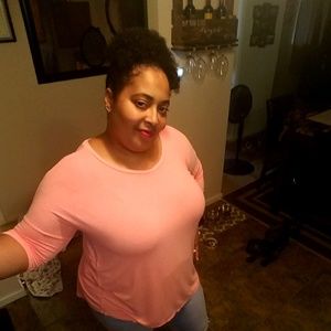 Meet your Posher, Pheresa