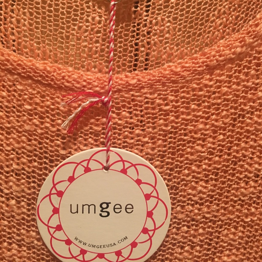 Top - Picture 3 of 3