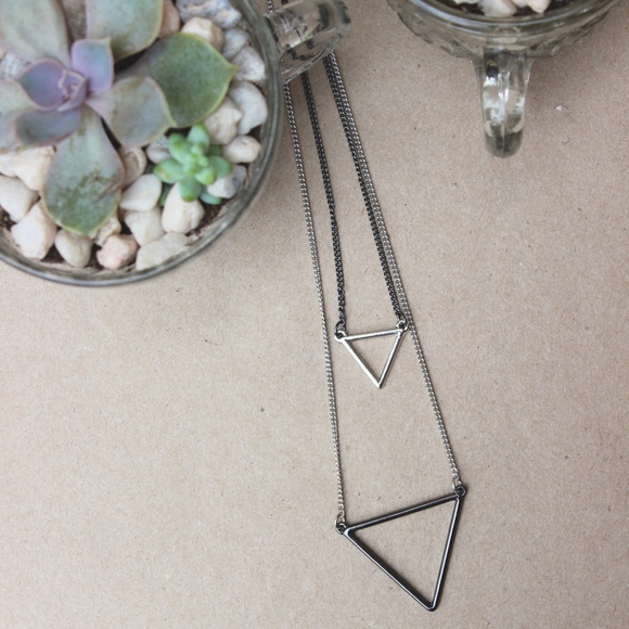 ☄Double Vision Gunmetal & Silver Triangle Necklace - Picture 1 of 5