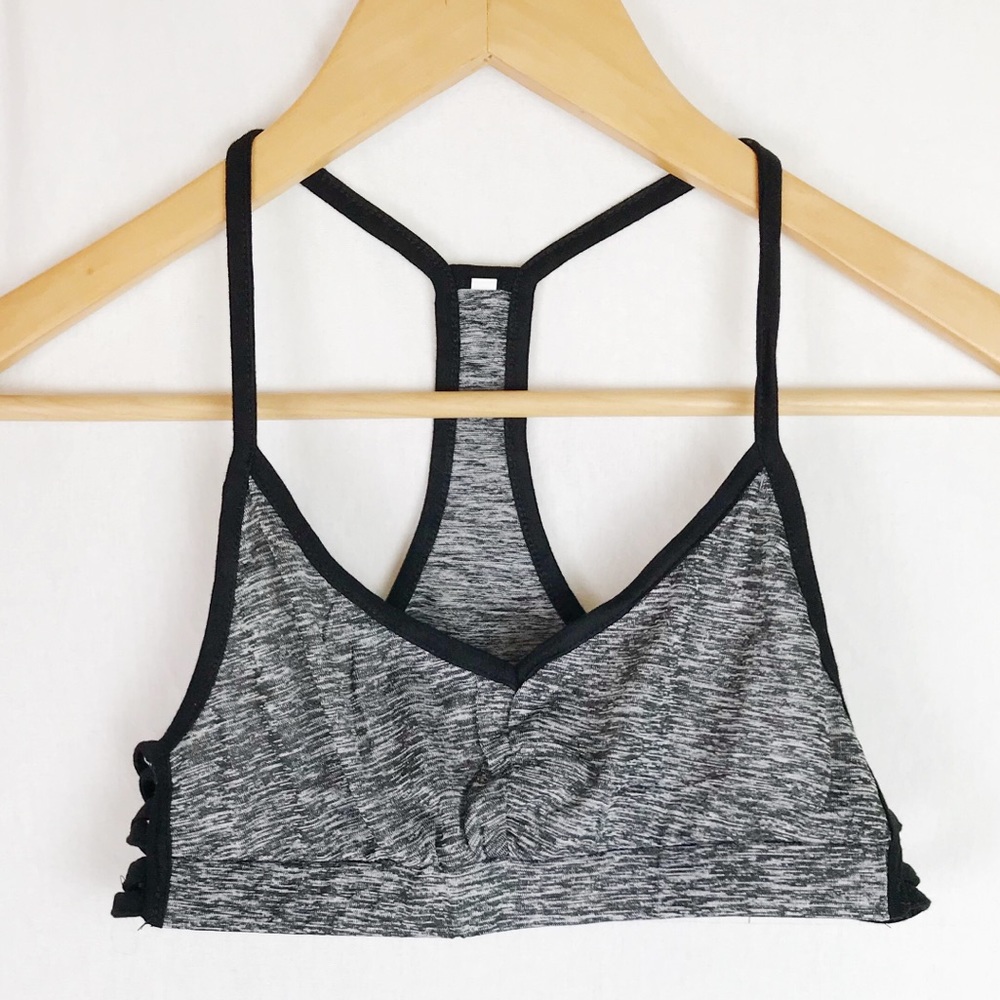 NWOT✨ Unlined Bralette Grey & Black M Comfortable!