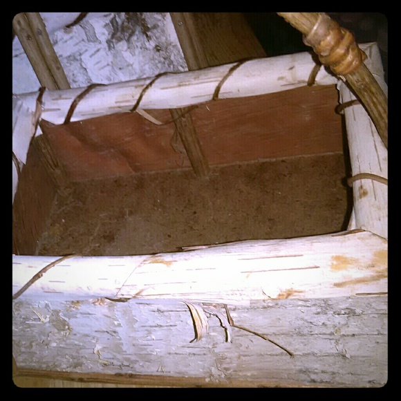 Bucket - Picture 1 of 1