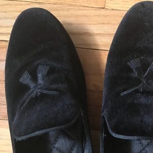 Men’s velvet tuxedo slippers
