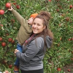 Meet your Posher, Melissa