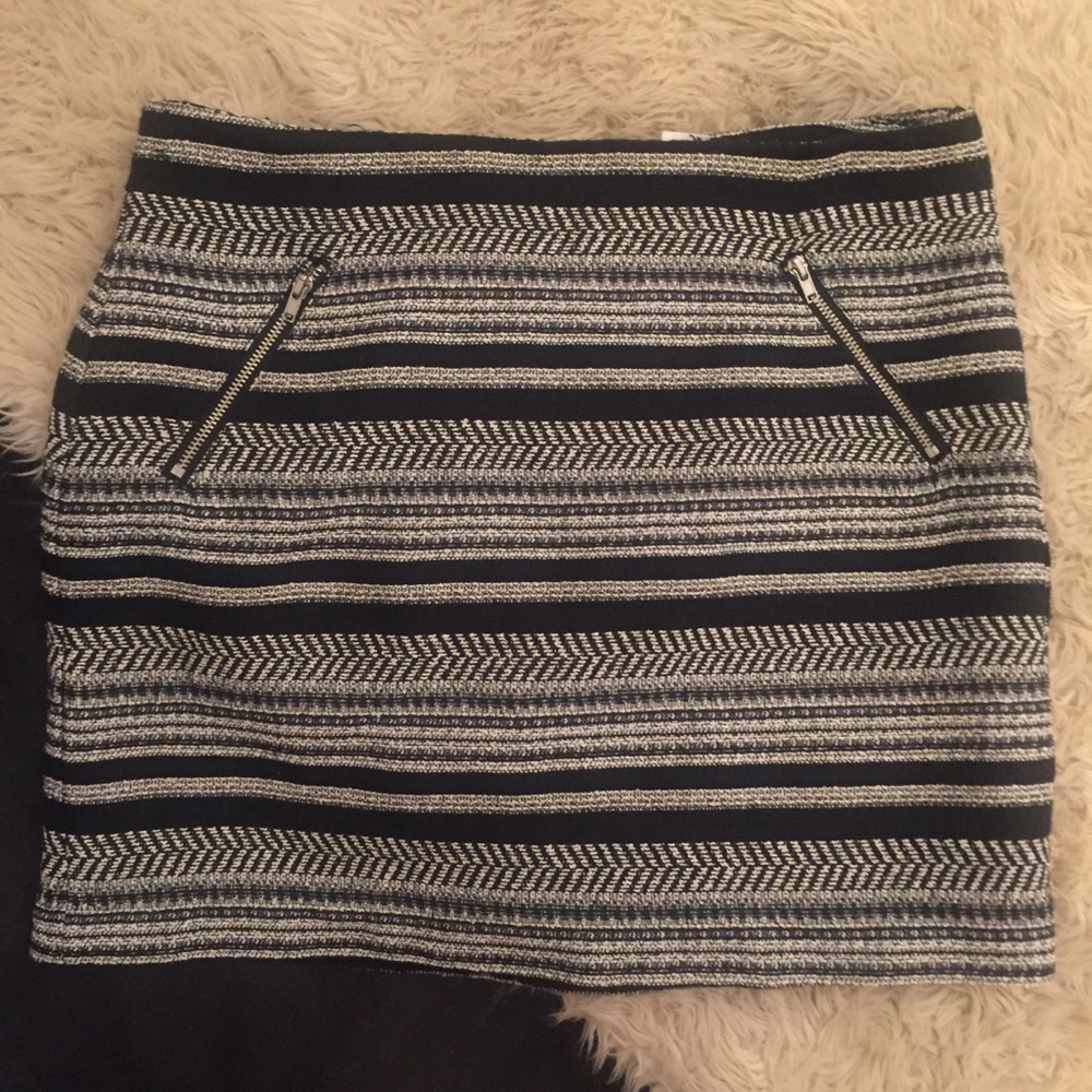 💜 NWT! H&M Stripe Mini Skirt