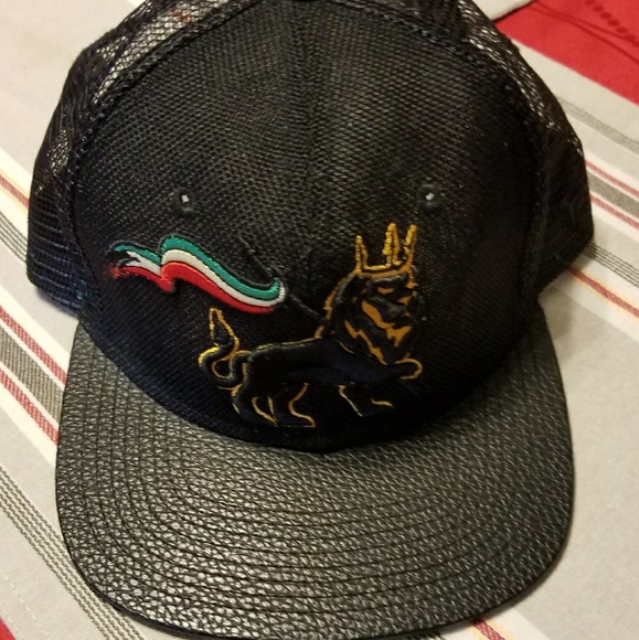 Rasta Lion Trucker Hat (adjustable) Good Condition - Picture 1 of 3