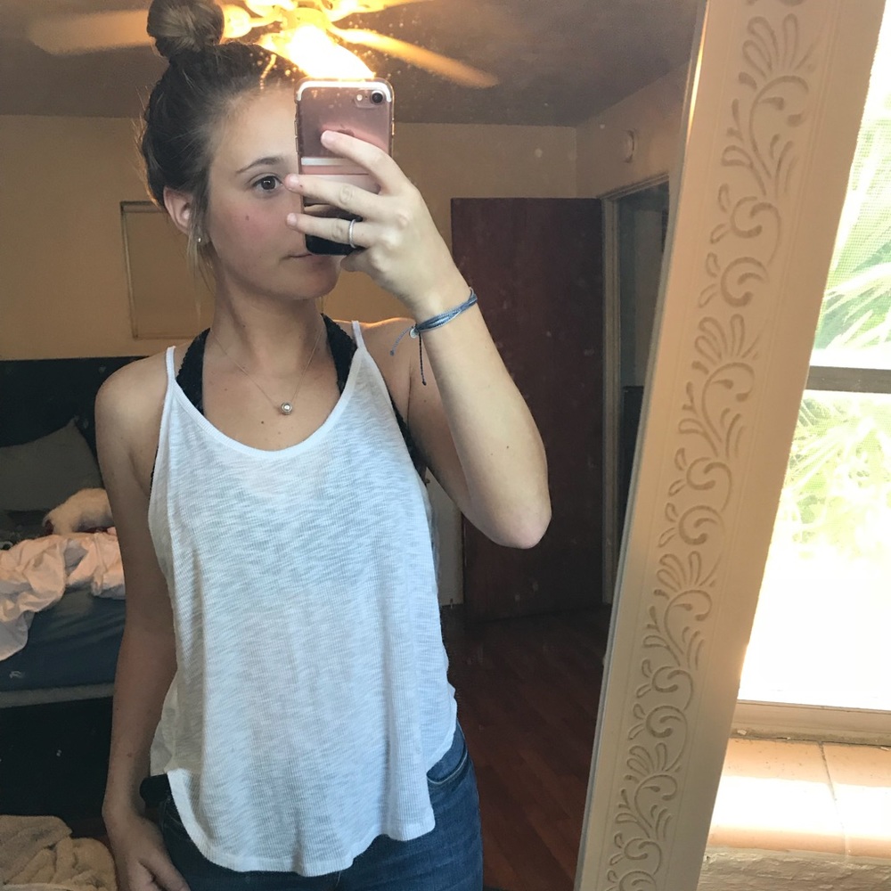 Backless tank top