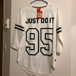 🔴SOLD🔴 Nike quarter sleeve