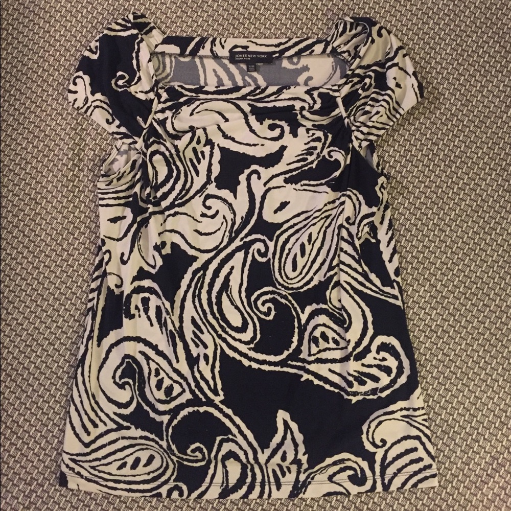 Jones New York Short Sleeved Blouse
