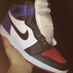 Air Jordan Retro 1 Top 3 Size 10 DS 100% Auth
