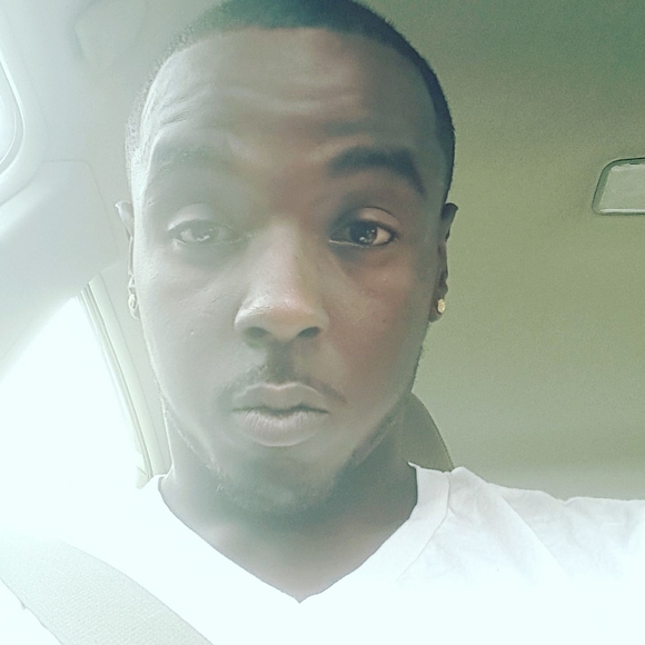 Meet your Posher, Decarius - Picture 1 of 1