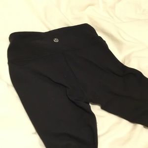 Size 2 black lulu lemon leggings