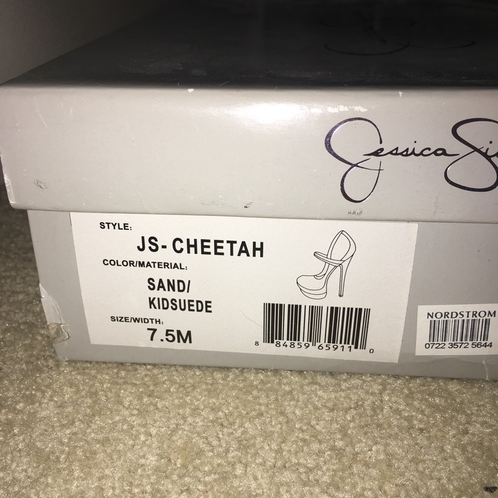 Jessica Simpson heels! - Picture 3 of 3