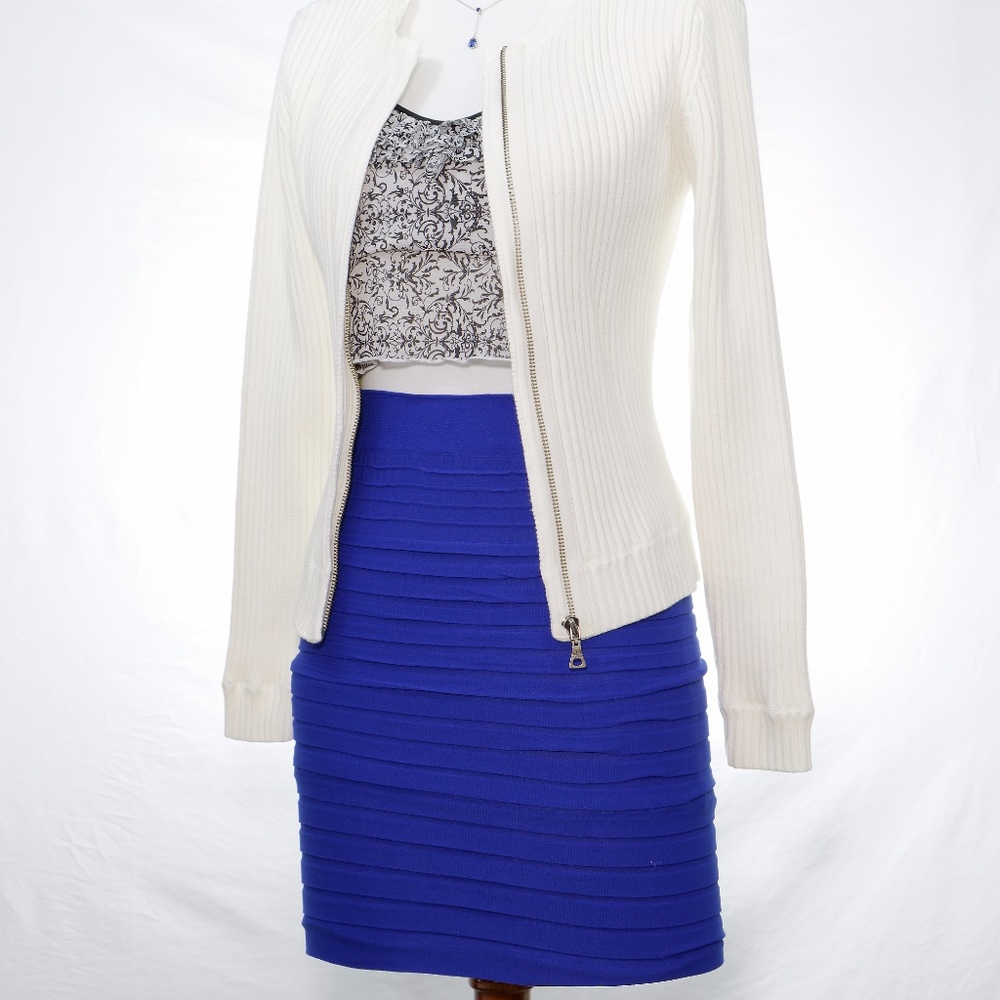 Blue stretchy layered look mini-skirt - Picture 3 of 7