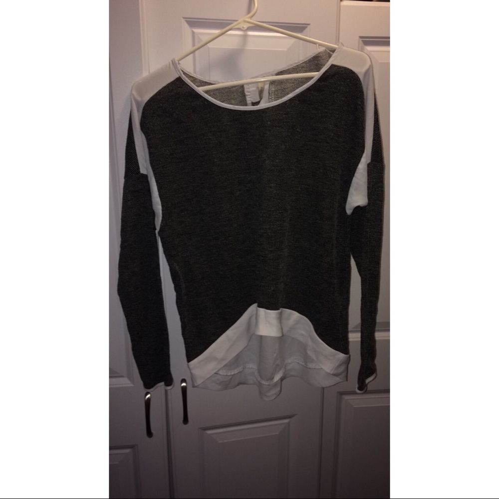 Two toned long sleeve