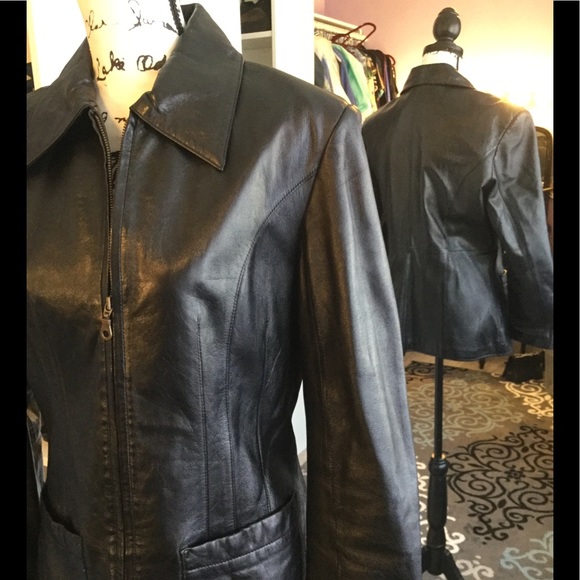 Black Leather Jacket Wilsons size M - Picture 2 of 3