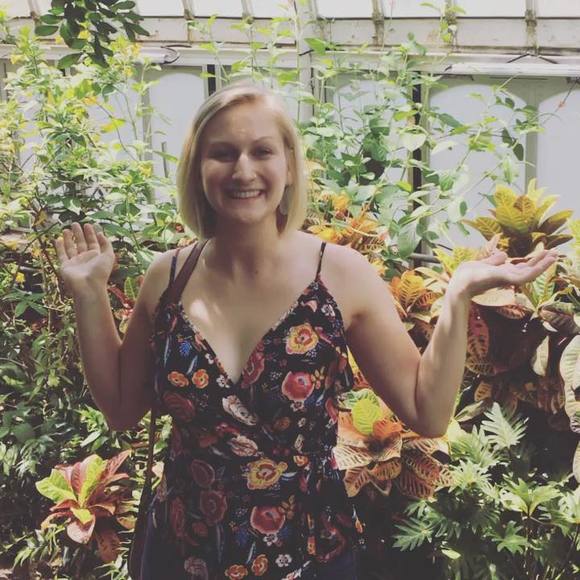 Meet your Posher, Adrienne - Picture 1 of 1