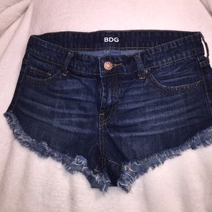 BDG LOW RISE SHORTS